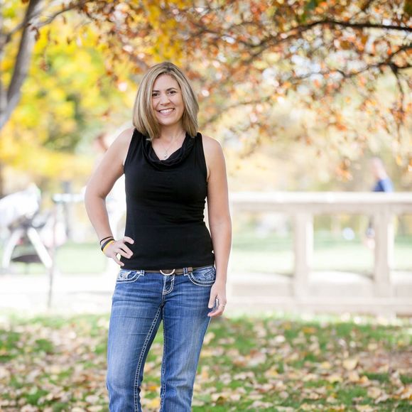 Meet your Posher, Lisa - Picture 1 of 1